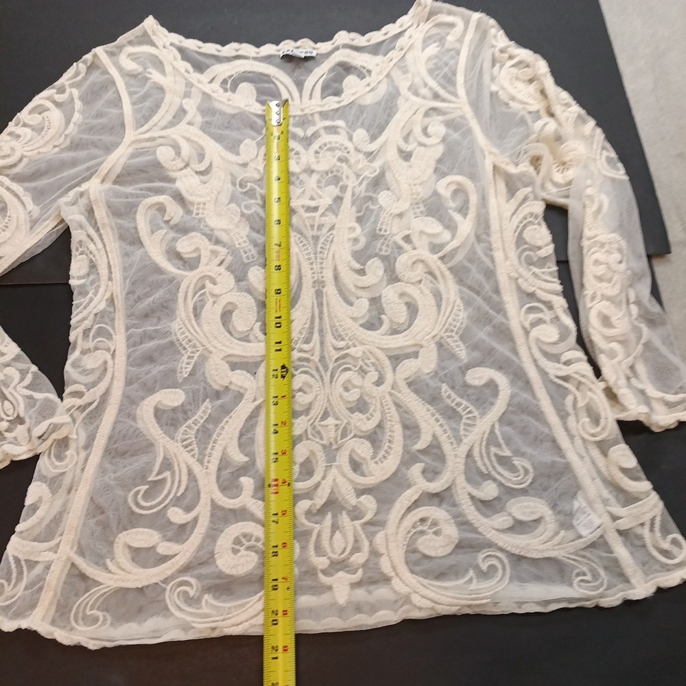 Express Woman's White/ivory Lace Long Sleeve Shirt Size Large Preppy. - Picture 6 of 10